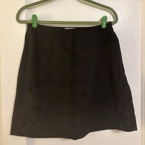 Like new black skirt, Babaton, Aritzia, size 10